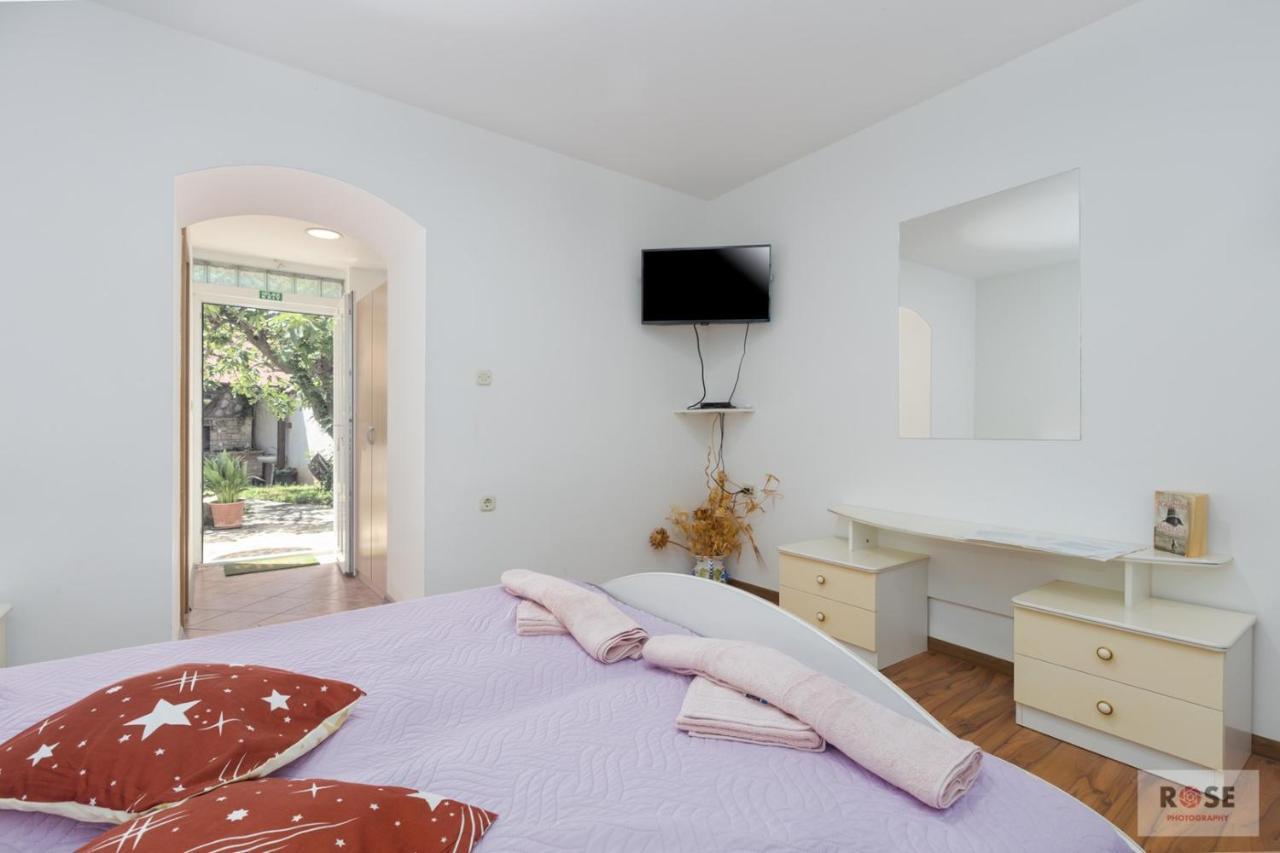 פורץ Apartment Laureta מראה חיצוני תמונה